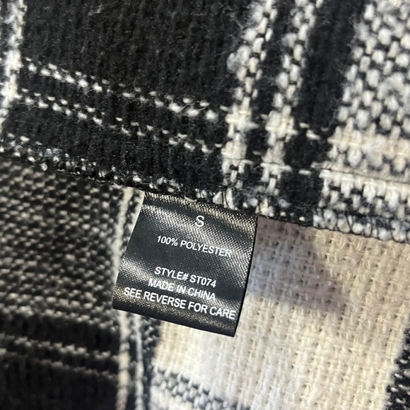 Audrey Black White Checks Shirt Tail Jacket Dress - Picture 5 of 15